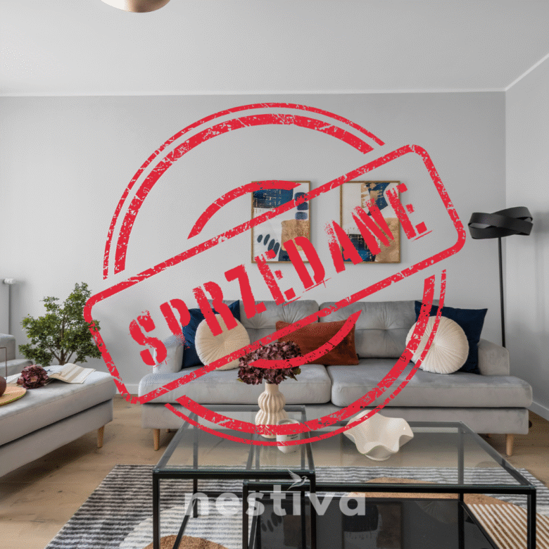 4-pokojowe mieszkanie, Mokotów